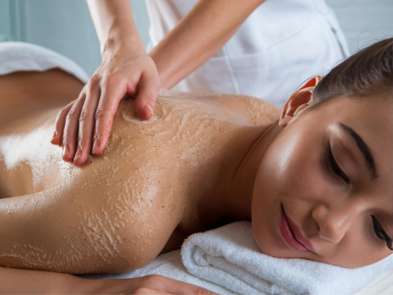 60Mn Madinina Gommage des îles + Massage du Dos