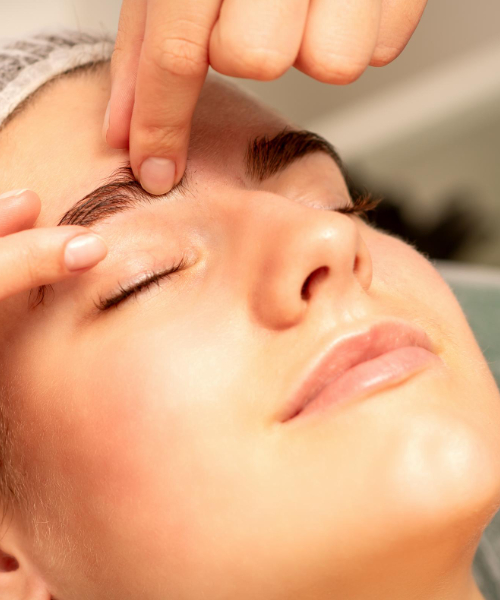 Épilation sourcils